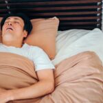 睡眠時無呼吸症候群の症状は？改善方法も解説